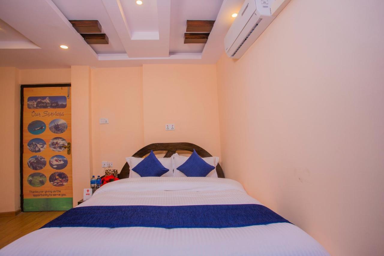 Oyo Hotel Antique Kutty Catmandu Exterior foto