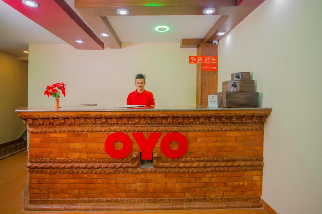 Oyo Hotel Antique Kutty Catmandu Exterior foto