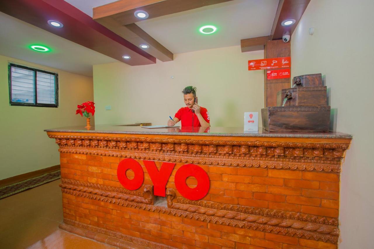 Oyo Hotel Antique Kutty Catmandu Exterior foto